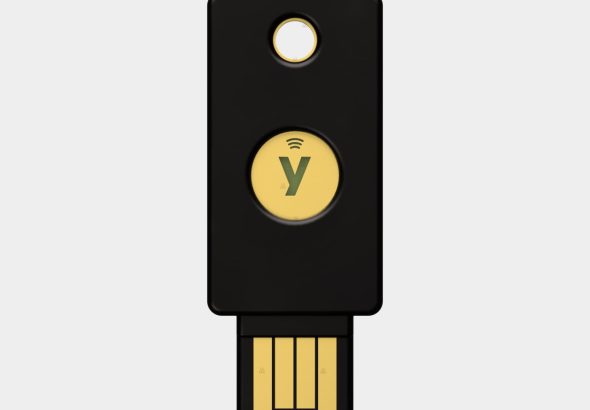 secure-key-yubikey-5-nfc-pic2